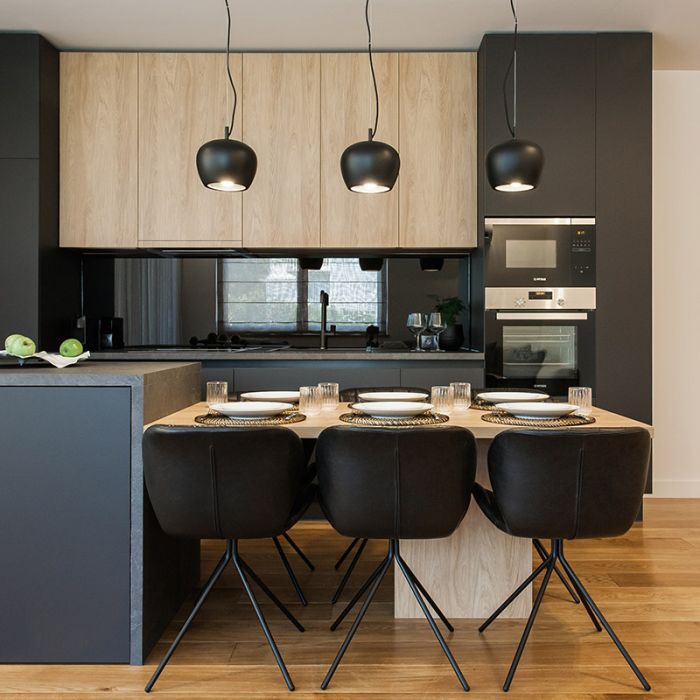 Glyfada Luxurious Beachfront 3 Bedroom Residence