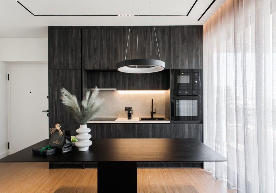 5BD LUXURY PENTHOUSE WITH SEA VIEW