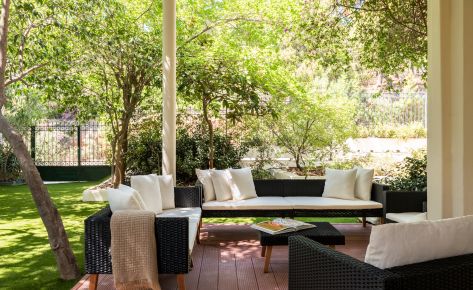 4BD Apartment with Outdoor Jacuzzi & Garden